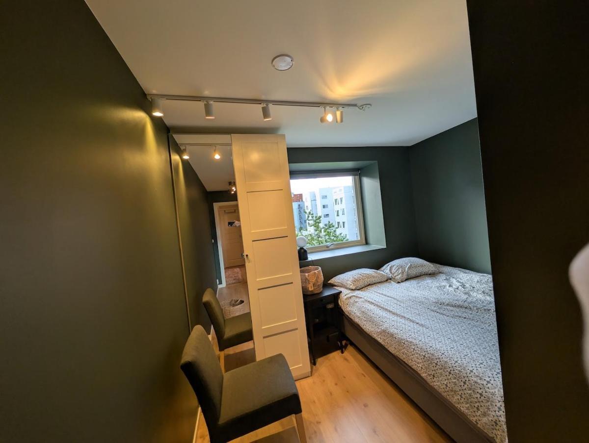 Spacious And Modern 4-room Apartment, Apartment *